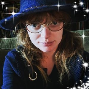 Meet your Posher, Alli